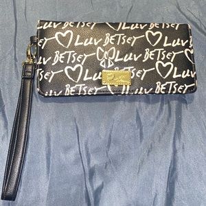 Betsey Johnson black wallet